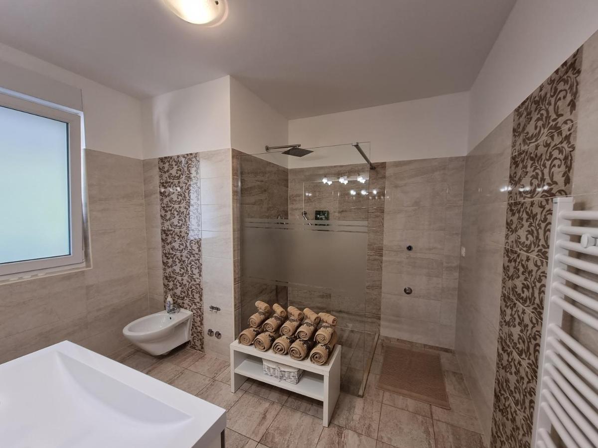 Villa Ivan Umag Luaran gambar